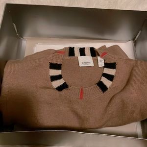 Burberry cashmere sweater L